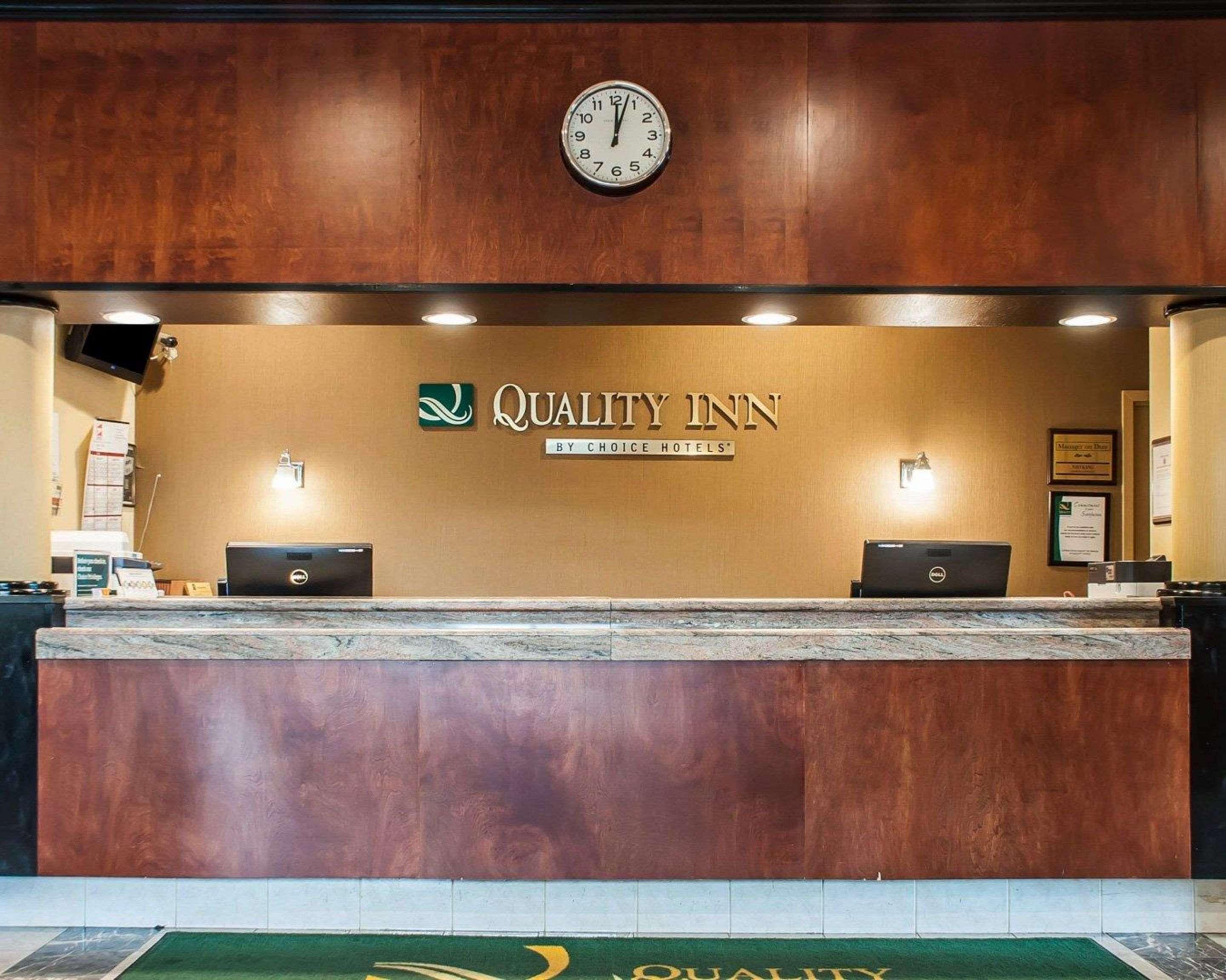 Quality Inn Airport Cheektowaga Extérieur photo