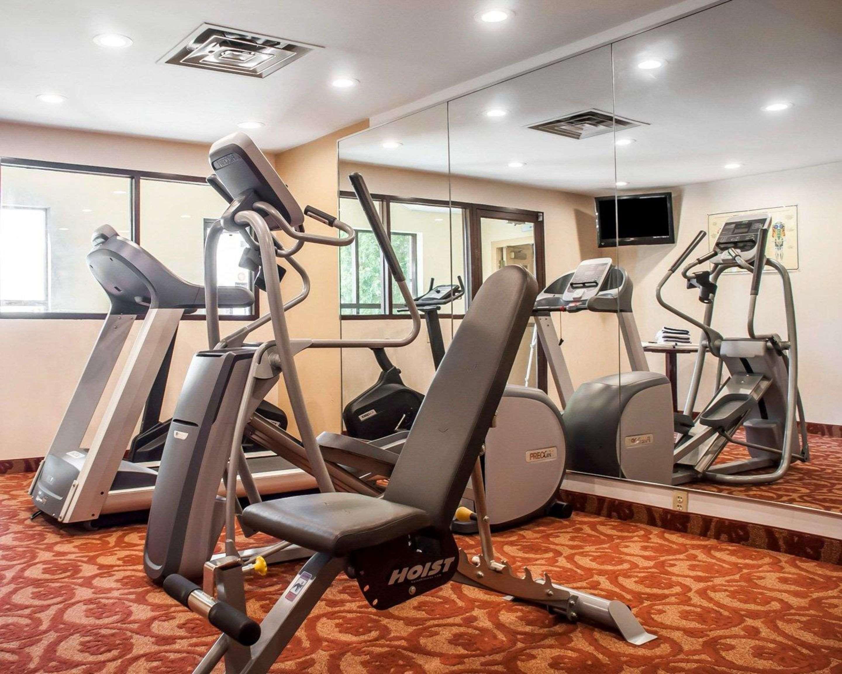 Quality Inn Airport Cheektowaga Extérieur photo