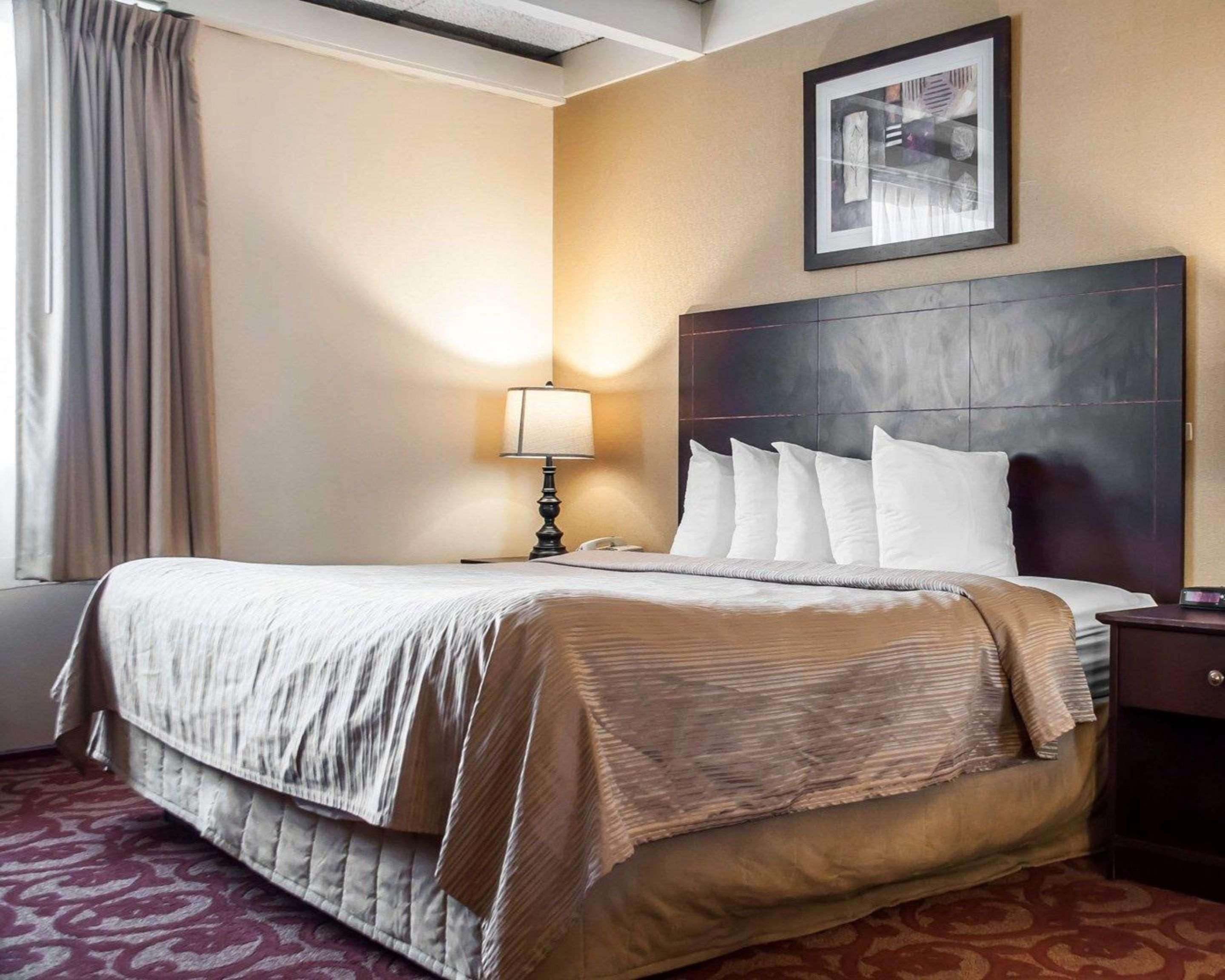 Quality Inn Airport Cheektowaga Extérieur photo