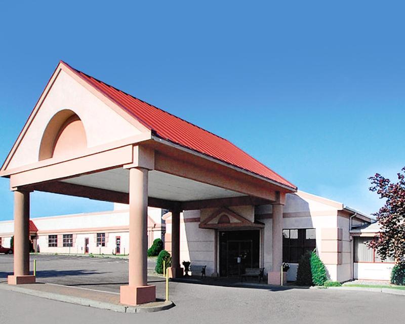 Quality Inn Airport Cheektowaga Extérieur photo