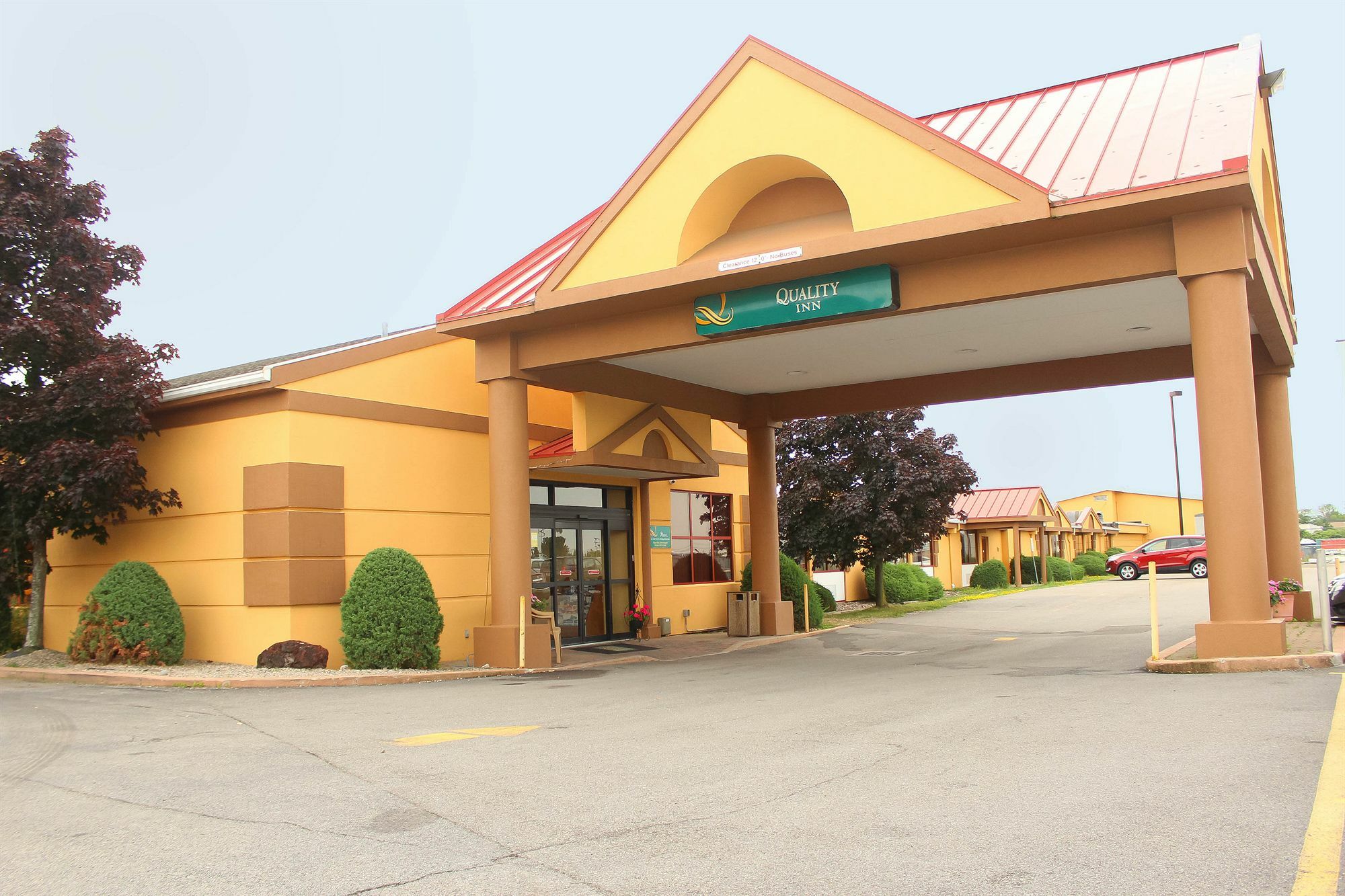 Quality Inn Airport Cheektowaga Extérieur photo
