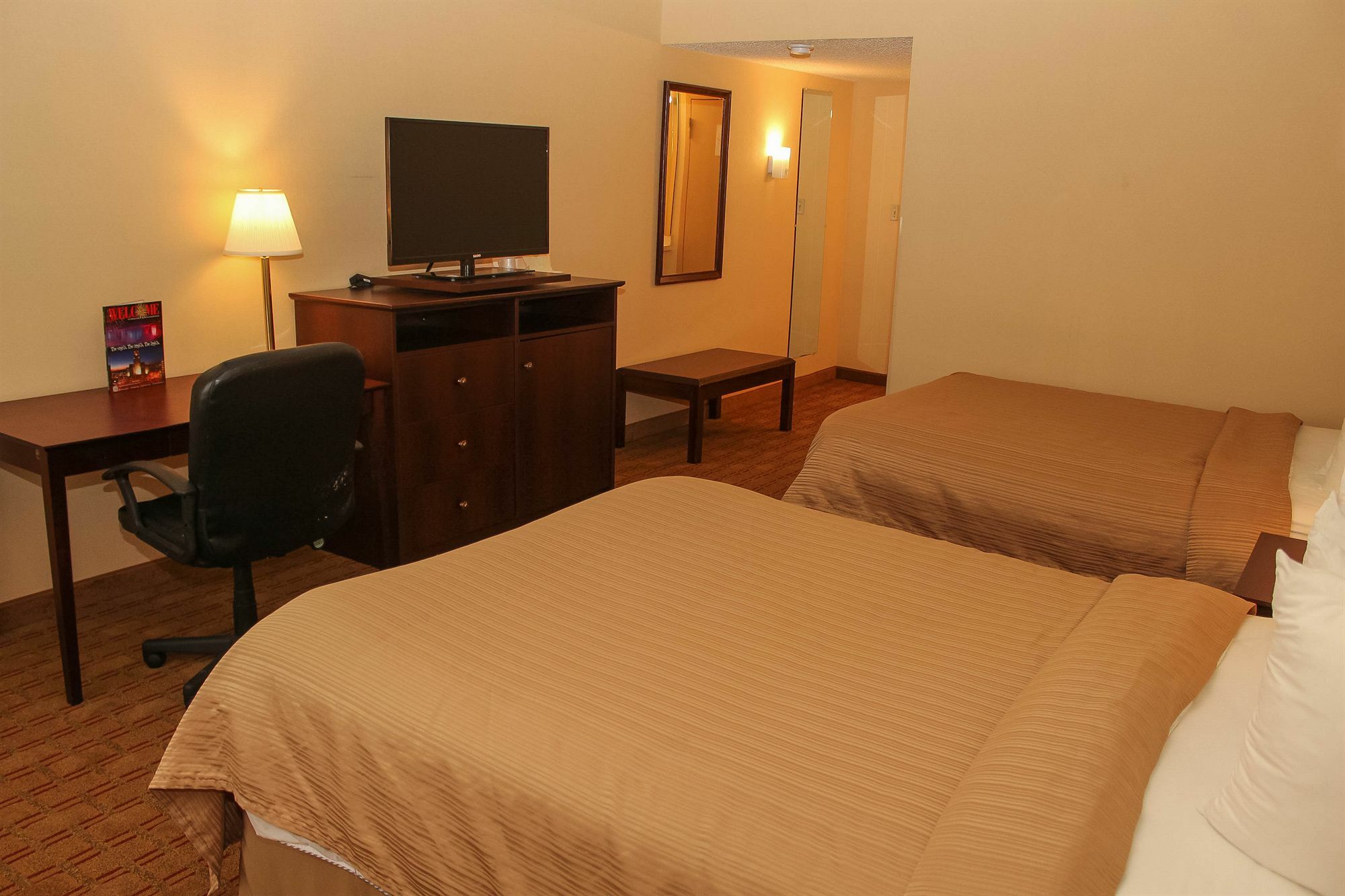 Quality Inn Airport Cheektowaga Extérieur photo